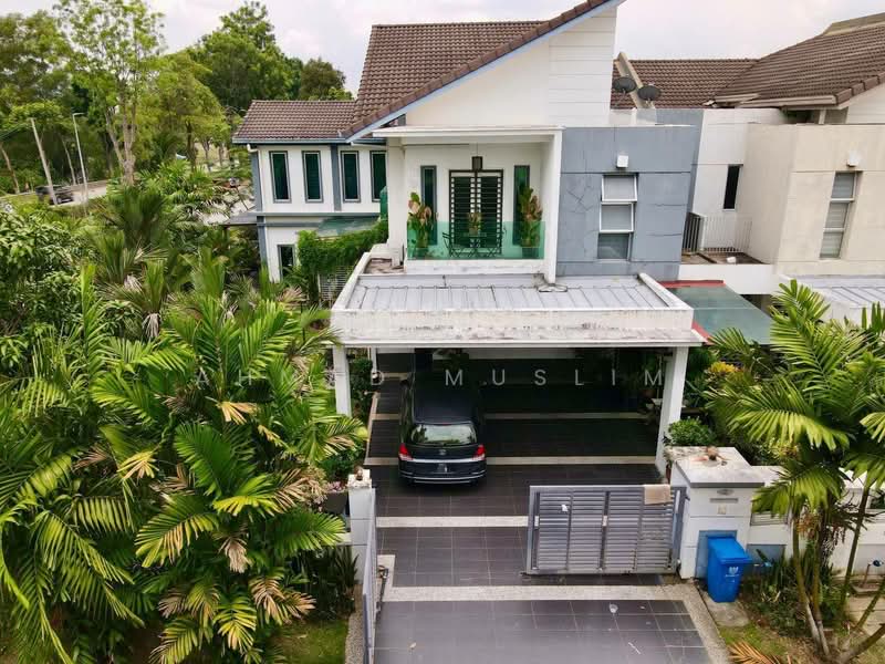 Rumah Teres 2 Tingkat untuk Dijual di U12, Taman Cahaya Alam (Shah Alam) - Ahmad Muslim - Exterior - PropertyGuru.com.my
