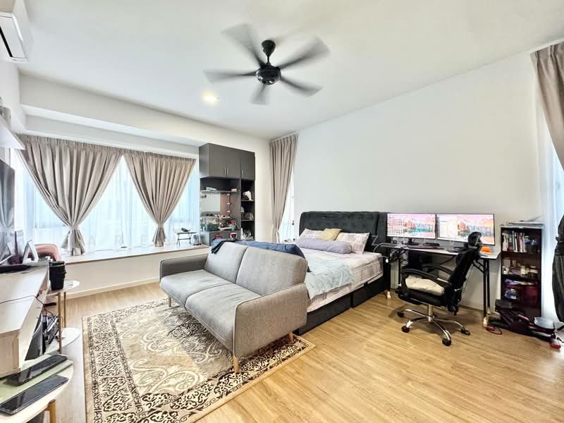 2-storey Terraced House for Sale in Taman Cahaya Alam (Shah Alam) - Zarema Kulbuzheva - Bedroom - PropertyGuru.com.my