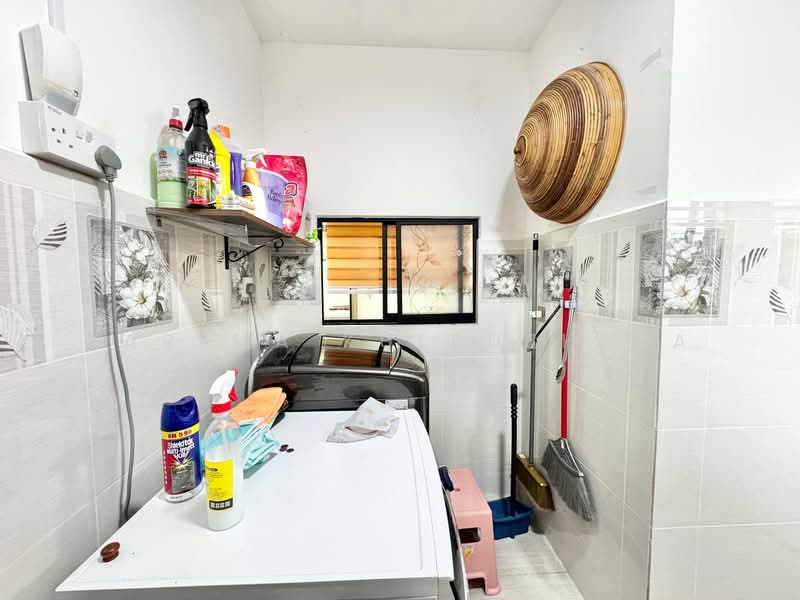 2-storey Terraced House for Sale in Taman Cahaya Alam (Shah Alam) - Zarema Kulbuzheva - Interior - PropertyGuru.com.my