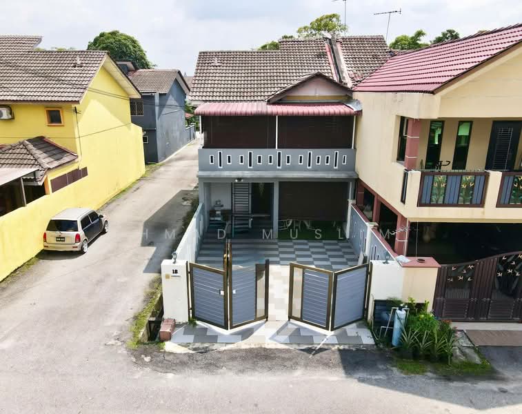 Rumah Teres 2 Tingkat untuk Dijual di Taman Sri Andalas (Klang) - Ahmad Muslim - PropertyGuru.com.my