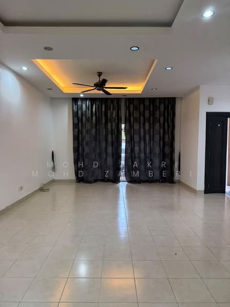 2-storey Terraced House for Rent in Denai Alam (Shah Alam) - Mohd Zakri Mohd Zamberi - Living Room - PropertyGuru.com.my