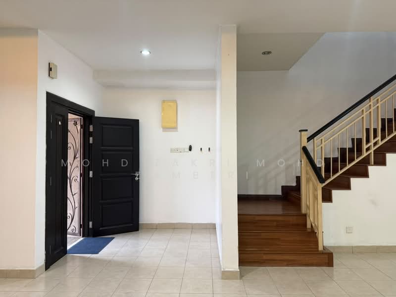 2-storey Terraced House for Rent in Denai Alam (Shah Alam) - Mohd Zakri Mohd Zamberi - Entrance - PropertyGuru.com.my