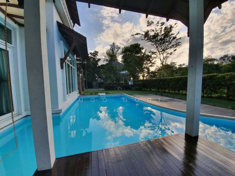 Bungalow for Sale in Seri Kembangan (Selangor) - Hugo Gooi - Exterior - PropertyGuru.com.my
