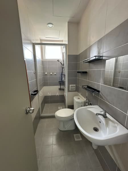 Kondominium untuk Disewa di Sg Long Residence - Conan Yii - Bathroom - PropertyGuru.com.my