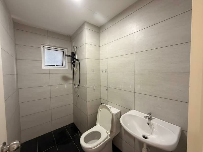 Servis Apartment untuk Disewa di Residensi Rimbun @ Canopy Hills - Jenny Chia - Bathroom - PropertyGuru.com.my
