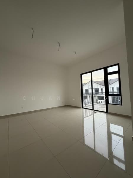 Rumah Teres 2 Tingkat untuk Dijual di Eco Spring (Johor Bahru) - Chuan Liang - Master Bedroom - PropertyGuru.com.my