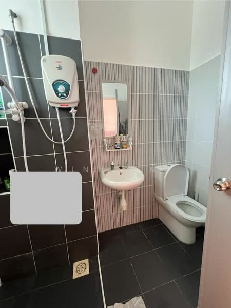 2-storey Terraced House for Sale in Setia Eco Gardens (Gelang Patah) - Winnie Ng - Bathroom - PropertyGuru.com.my