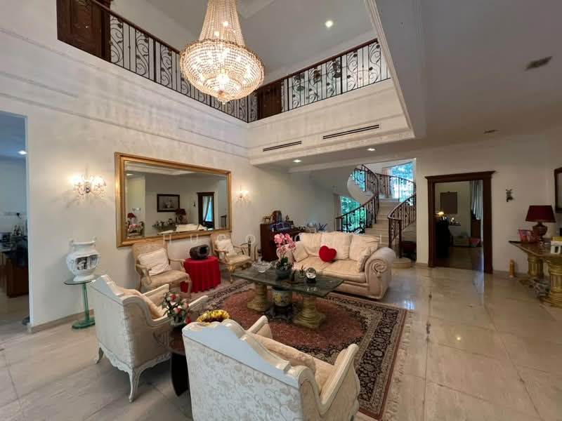 Bungalow for Rent in Seri Kembangan (Selangor) - Hugo Gooi - Living Room - PropertyGuru.com.my