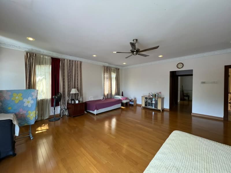 Bungalow for Rent in Seri Kembangan (Selangor) - Hugo Gooi - Living Room - PropertyGuru.com.my