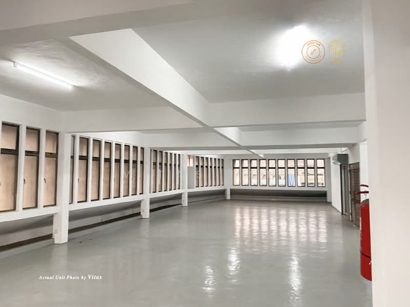 Shop for Sale in Kawasan 15 (Klang) - Vitas Tan - Interior - PropertyGuru.com.my