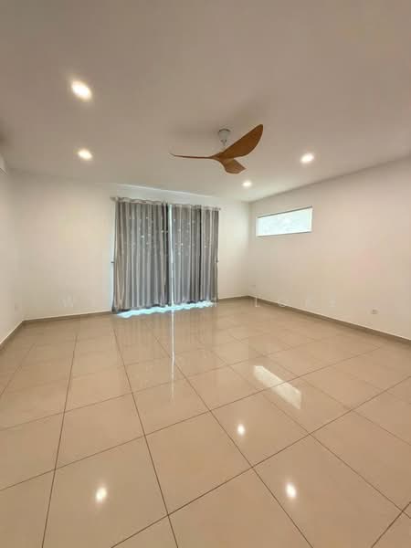 Semi-Detached House for Rent in Setia Tropika (Johor Bahru) - William Loke - PropertyGuru.com.my