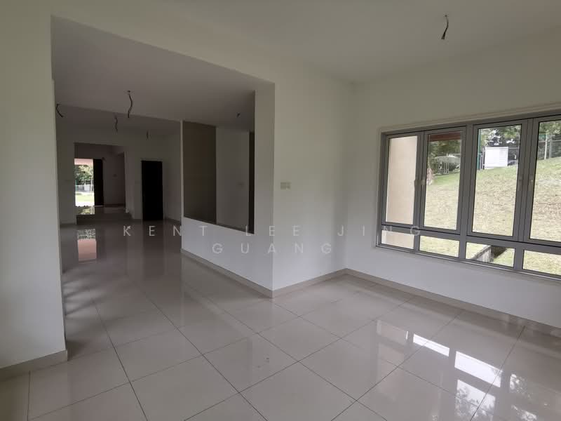 Rumah Banglo untuk Dijual di Kayangan Heights (Shah Alam) - Kent Lee Jing Guang - Living Room - PropertyGuru.com.my