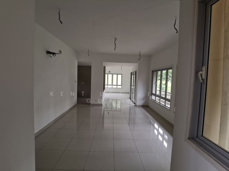 Rumah Banglo untuk Dijual di Kayangan Heights (Shah Alam) - Kent Lee Jing Guang - Living Room - PropertyGuru.com.my