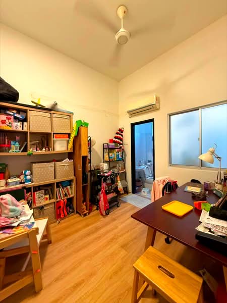 Rumah Teres 2 Tingkat untuk Dijual di Taman Dato' Chellam (Ulu Tiram) - Calvin Lee - PropertyGuru.com.my