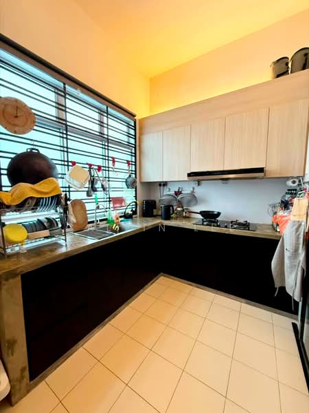 Rumah Teres 2 Tingkat untuk Dijual di Taman Dato' Chellam (Ulu Tiram) - Calvin Lee - PropertyGuru.com.my