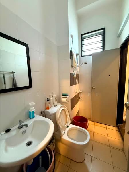 Rumah Teres 2 Tingkat untuk Dijual di Taman Dato' Chellam (Ulu Tiram) - Calvin Lee - PropertyGuru.com.my