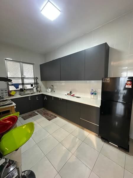 Pangsapuri untuk Disewa di Idaman Abadi - Elaine Yap - Kitchen - PropertyGuru.com.my