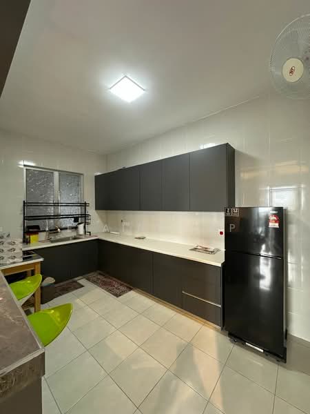 Pangsapuri untuk Disewa di Idaman Abadi - Elaine Yap - Kitchen - PropertyGuru.com.my