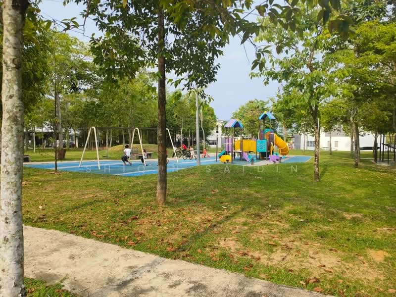 Rumah Teres 2 Tingkat untuk Dijual di Bandar Tasik Puteri (Rawang) - Shiqin Saidin - Exterior - PropertyGuru.com.my