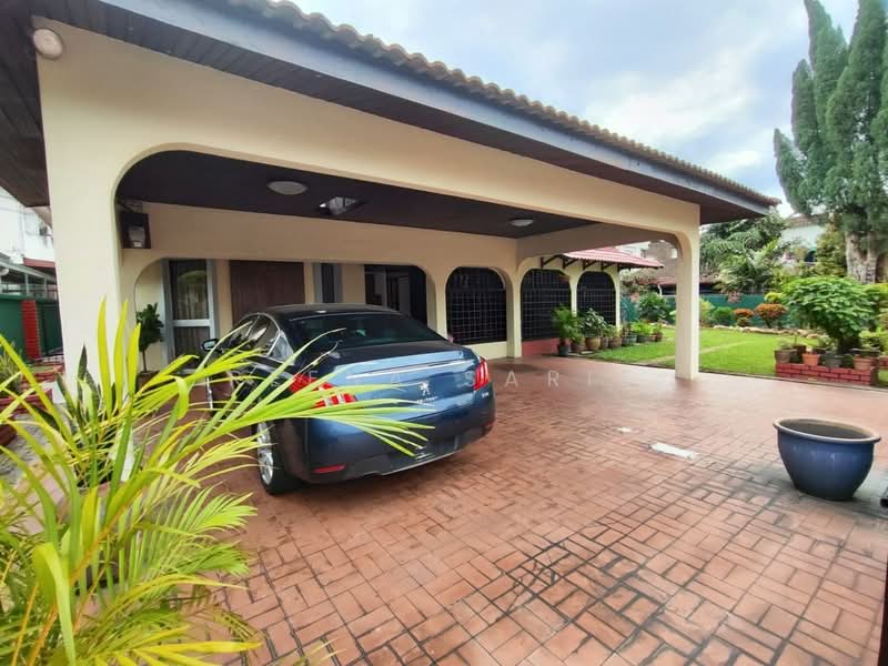 Bungalow for Sale in Petaling Jaya (Selangor) - Reena Sarif - Exterior - PropertyGuru.com.my