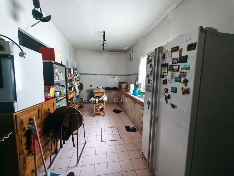 2.5-storey Terraced House for Sale in Bandar Baru Sri Petaling (Sri Petaling) - Yenn Chong - Kitchen - PropertyGuru.com.my