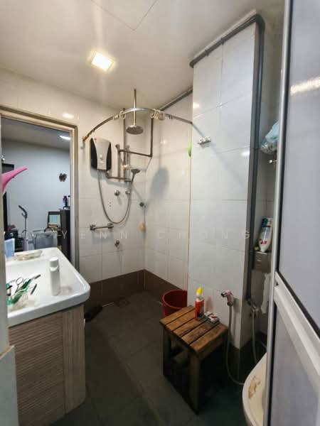 2.5-storey Terraced House for Sale in Bandar Baru Sri Petaling (Sri Petaling) - Yenn Chong - Bathroom - PropertyGuru.com.my