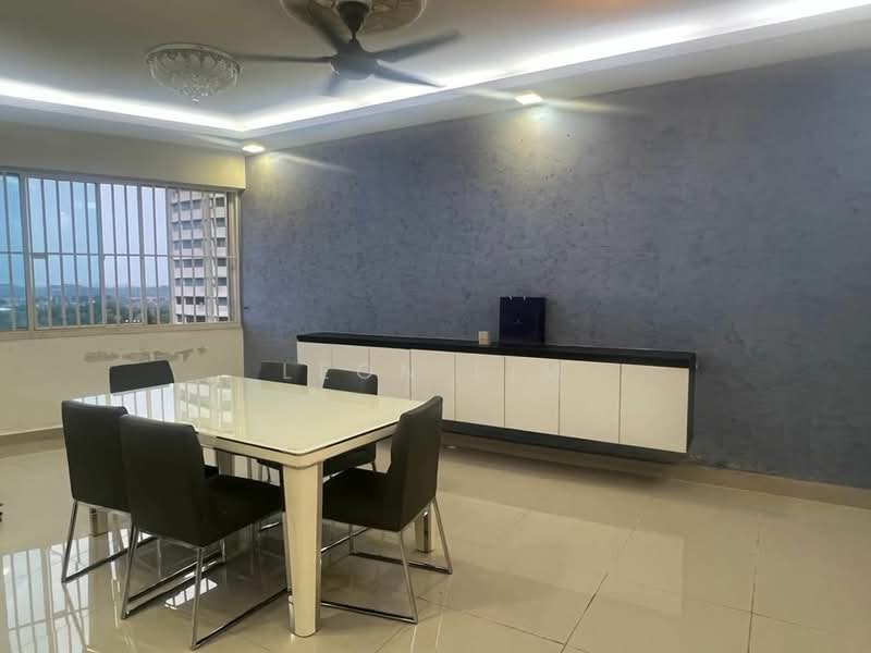 Kondominium untuk Dijual di Country Tower Condominium - Leon Lim - PropertyGuru.com.my
