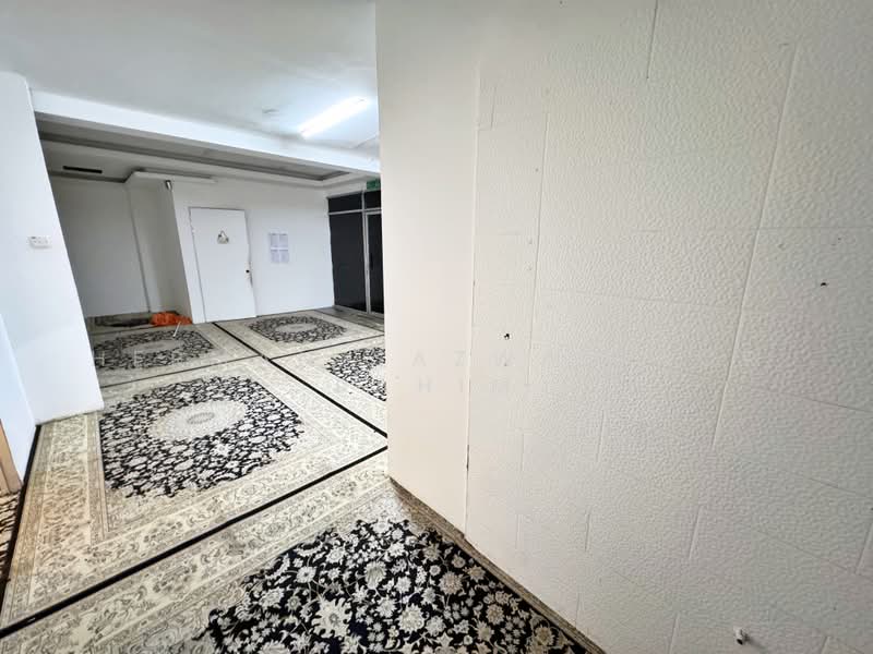 Kedai / Pejabat untuk Disewa di Seri Kembangan (Selangor) - Herman Sazwan Nor Rahim - Interior - PropertyGuru.com.my