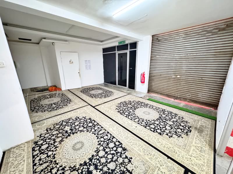 Kedai / Pejabat untuk Disewa di Seri Kembangan (Selangor) - Herman Sazwan Nor Rahim - Interior - PropertyGuru.com.my