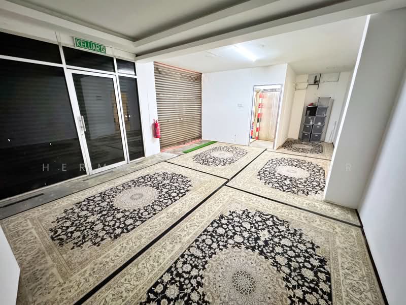 Kedai / Pejabat untuk Disewa di Seri Kembangan (Selangor) - Herman Sazwan Nor Rahim - Interior - PropertyGuru.com.my
