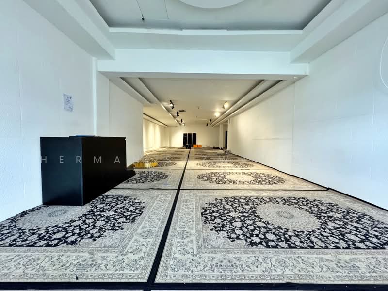 Kedai / Pejabat untuk Disewa di Seri Kembangan (Selangor) - Herman Sazwan Nor Rahim - Interior - PropertyGuru.com.my