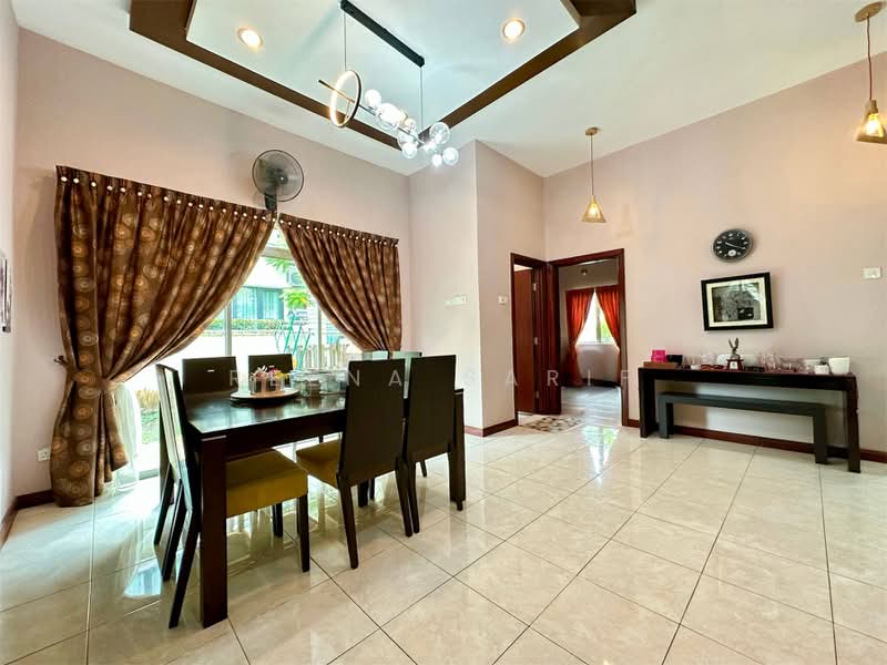Rumah Berkembar untuk Dijual di Setia Alam (Selangor) - Reena Sarif - PropertyGuru.com.my