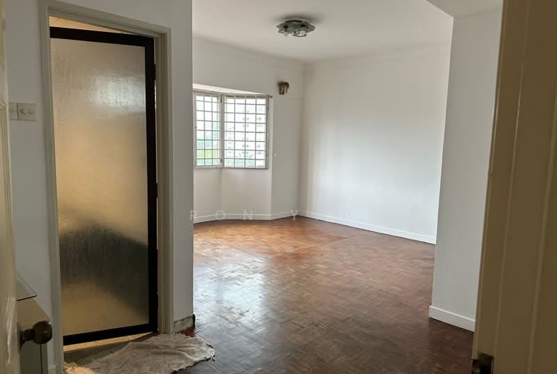 Pangsapuri untuk Disewa di Sri Intan 2 - Ron Yap - Living Room - PropertyGuru.com.my