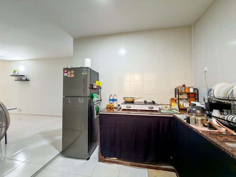 Apartment for Sale at Seri Warisan - Ilman Nahri - Kitchen - PropertyGuru.com.my