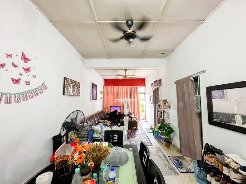 Rumah Teres 1 Tingkat untuk Dijual di Taman Desa Cempaka (Nilai) - Ajwad Azizan - PropertyGuru.com.my