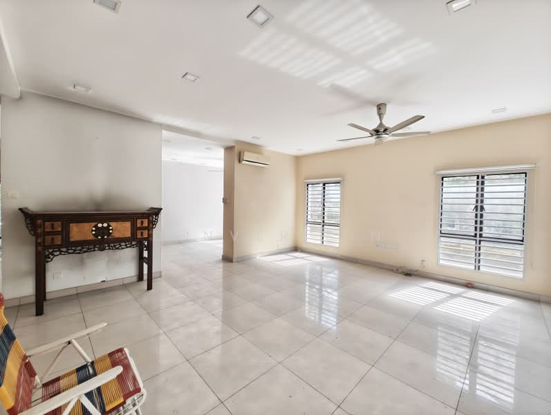 Rumah Banglo untuk Dijual di Saujana Villa (Kajang) - Denver Sin - Living Room - PropertyGuru.com.my