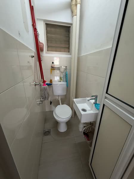 Apartment for Sale at Pangsapuri Cemara - Yen Lim - Bathroom - PropertyGuru.com.my