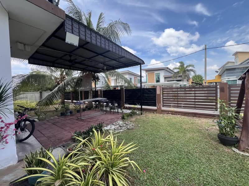 Bungalow for Sale in Alor Gajah (Melaka) - Geoffery Wee - Exterior - PropertyGuru.com.my