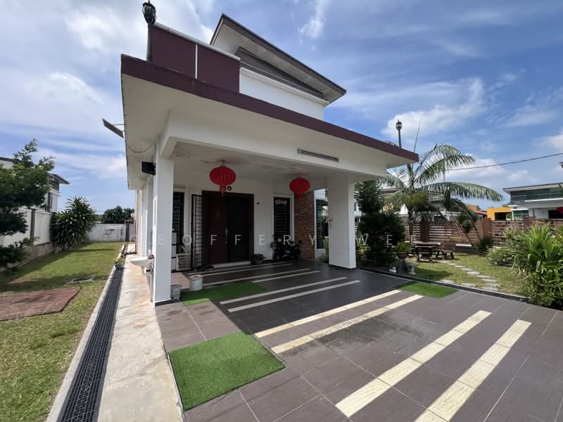 Bungalow for Sale in Alor Gajah (Melaka) - Geoffery Wee - Exterior - PropertyGuru.com.my
