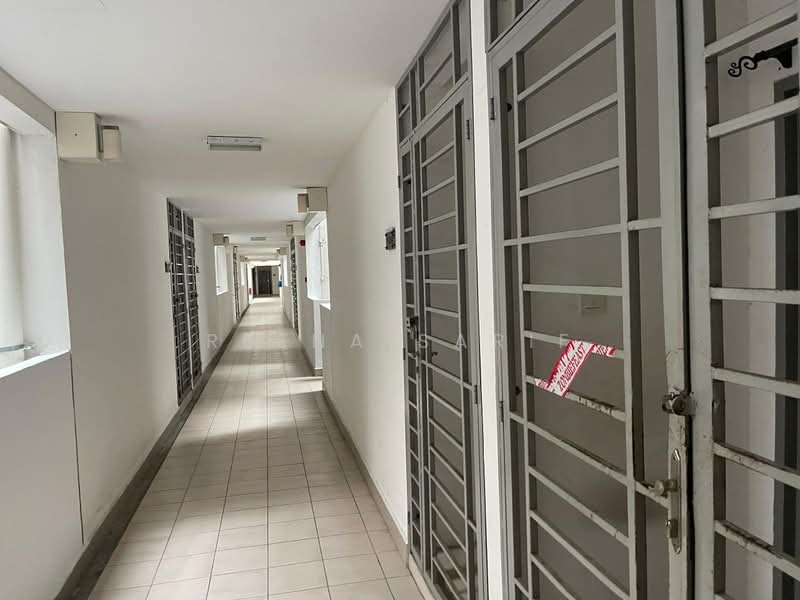 Condominium for Sale at Residensi Kerinchi - Reena Sarif - Corridor - PropertyGuru.com.my