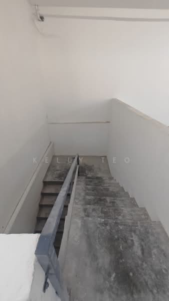Factory for Rent in Pulau Indah (Klang) - Kelly Teo - Corridor - PropertyGuru.com.my