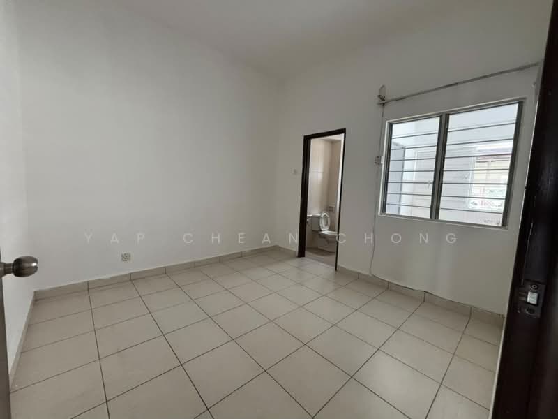 Rumah Teres 2 Tingkat untuk Disewa di Kota Kemuning (Shah Alam) - Yap Chean Chong - Bathroom - PropertyGuru.com.my