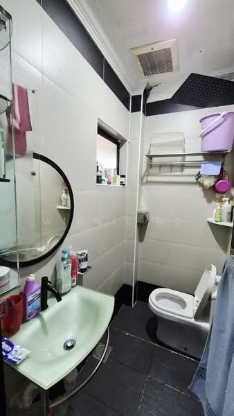 Rumah Teres 1.5 Tingkat untuk Dijual di Permas Jaya (Johor) - Winnie Ng - Bathroom - PropertyGuru.com.my