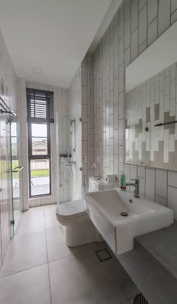 Kondominium untuk Disewa di PD Residences - Valerie Chai - Bathroom - PropertyGuru.com.my