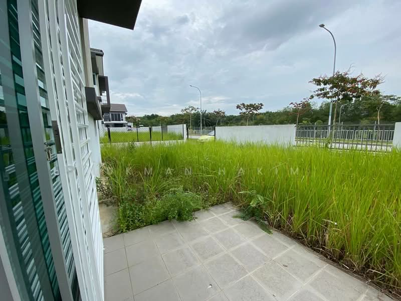 Rumah Teres 2 Tingkat untuk Disewa di Semenyih (Selangor) - Lukman Hakim - Exterior - PropertyGuru.com.my