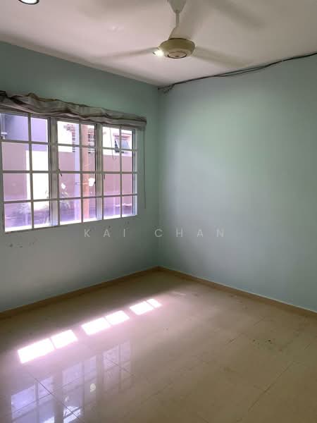 2-storey Terraced House for Sale in Taman Wawasan (Puchong) - Kai Chan - Interior - PropertyGuru.com.my