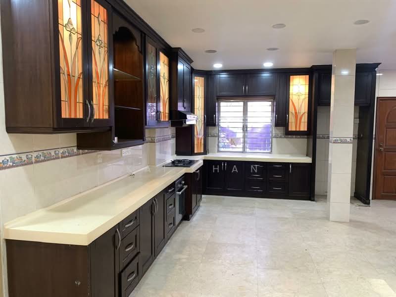 2-storey Terraced House for Sale in Taman Wawasan (Puchong) - Kai Chan - Kitchen - PropertyGuru.com.my