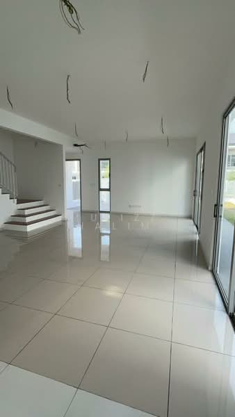2-storey Terraced House for Rent in Bandar Gamuda Cove (Dengkil) - Mu'izz Halim - Living Room - PropertyGuru.com.my