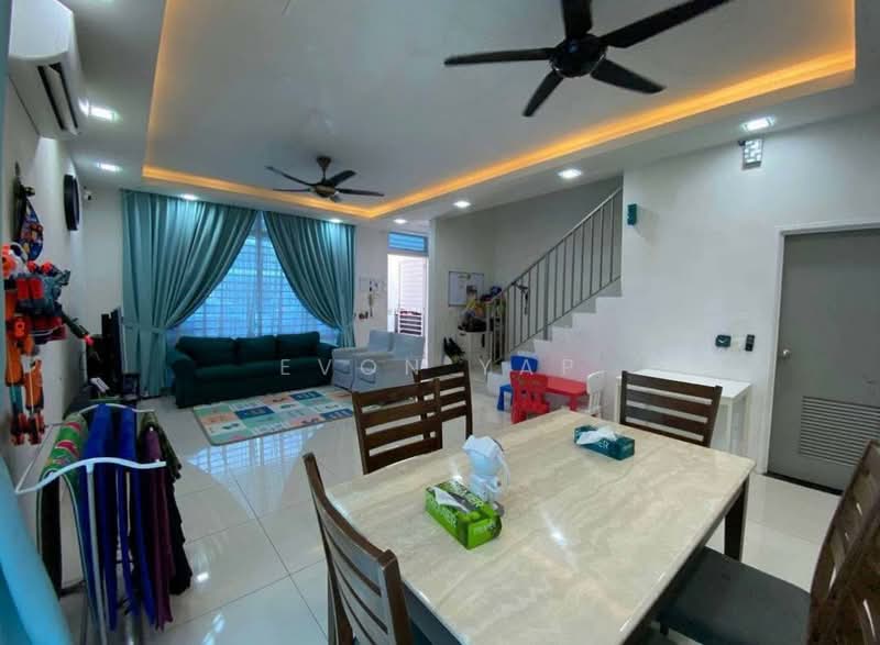 Rumah Teres 2 Tingkat untuk Dijual di Taman Mount Austin (Tebrau) - Evon Yap - PropertyGuru.com.my