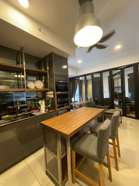 Service Residence for Sale at Meridin Executive Suites @ The Meridin - Jeffrey Kiong - Kitchen - PropertyGuru.com.my